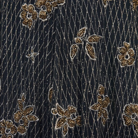 Zara limited edition embroidered sequin skirt - Picture 6 of 7